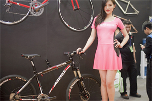 Economic Impact of Shanghai's Large-scale Infrastructure Projects Economic Impact of Shanghai's Large-scale Infrastructure Projects